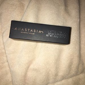 Anastasia Beverly Hills Lipstick